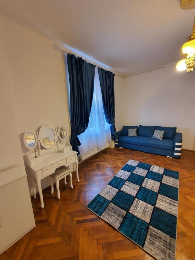 Enescu Apartment